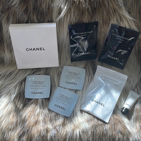 NWT - CHANEL Cosmetic Bundle - Picture 2 of 5